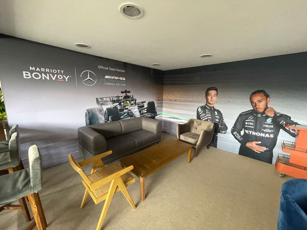 impresion gran formato para la formula 1 de marriot cliente de imaginn digital