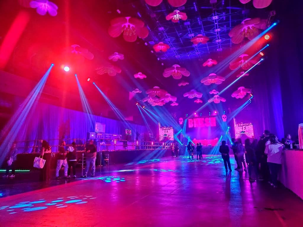 renta de audio e iluminación para eventos