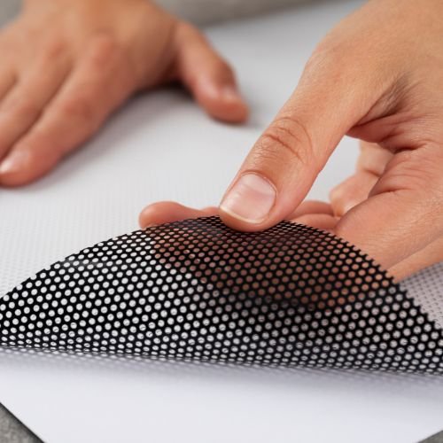vinil-microperforado-para-impresion-en-gran-formato