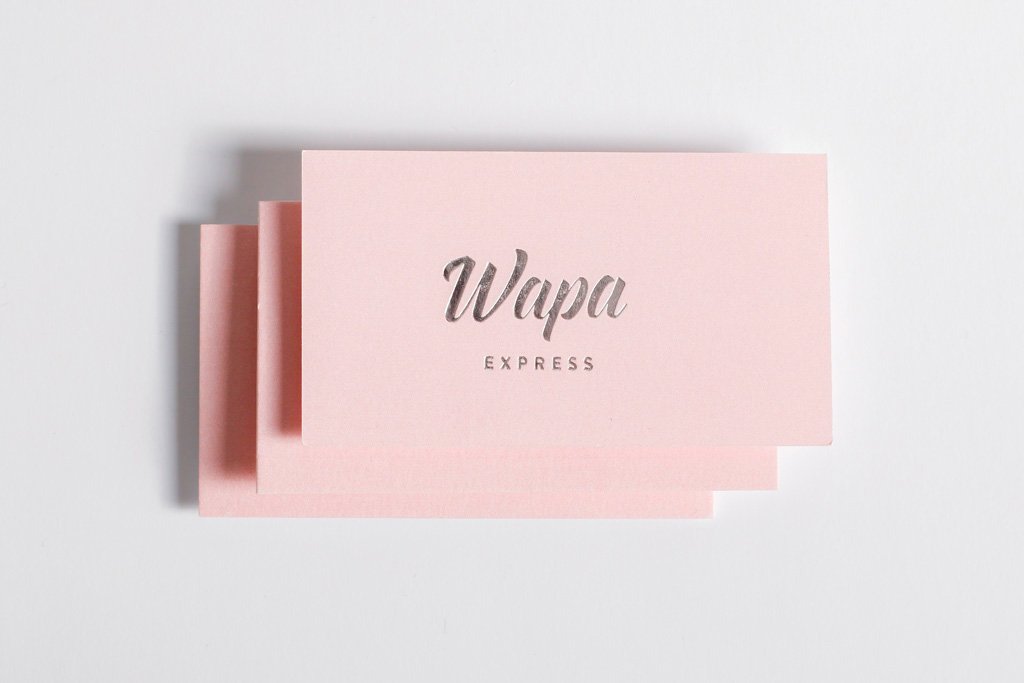 tarjetas de presentación elegantes con hot stamping