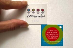 tarjetas con suaje para dar forma especial
